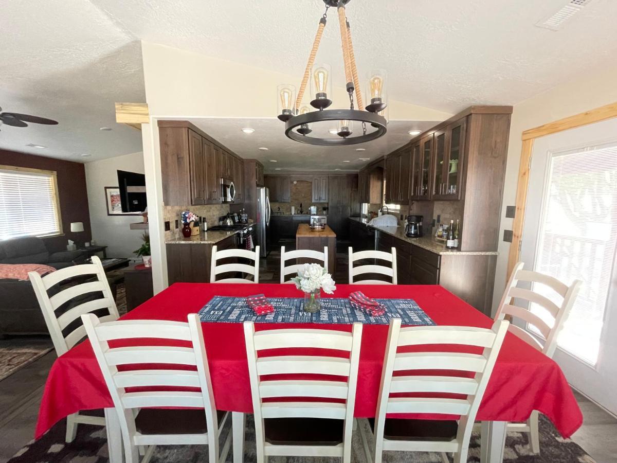 Zion'S Blue Sage Bed & Breakfast Hildale Екстер'єр фото